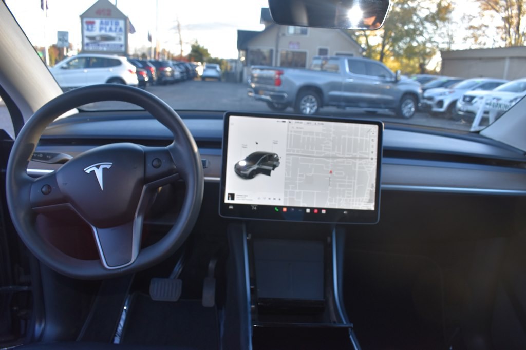 2021 Tesla Model Y Image 10