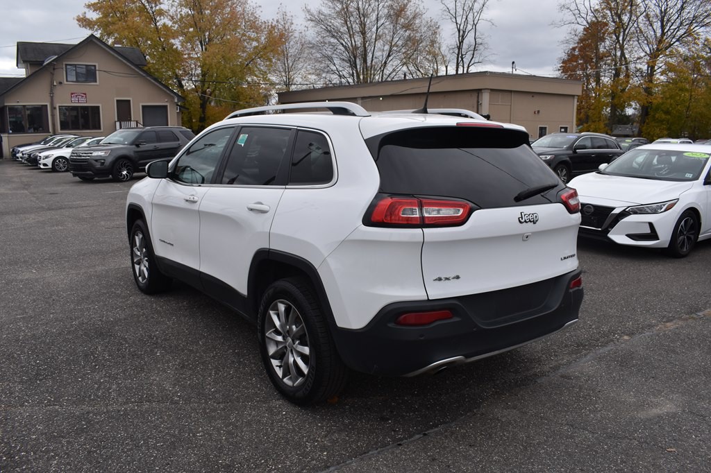 2018 Jeep Cherokee Image 7