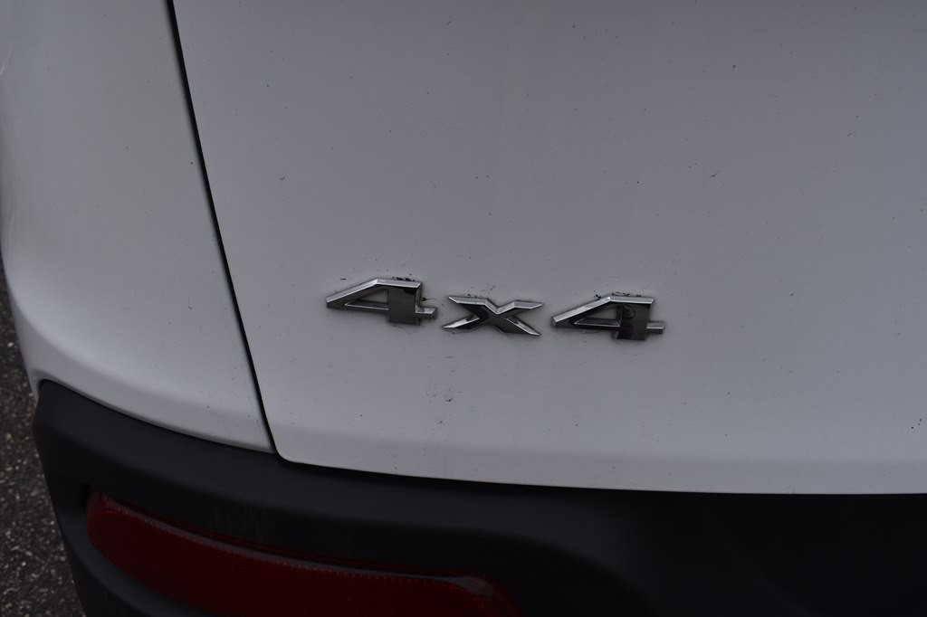 2018 Jeep Cherokee Image 8