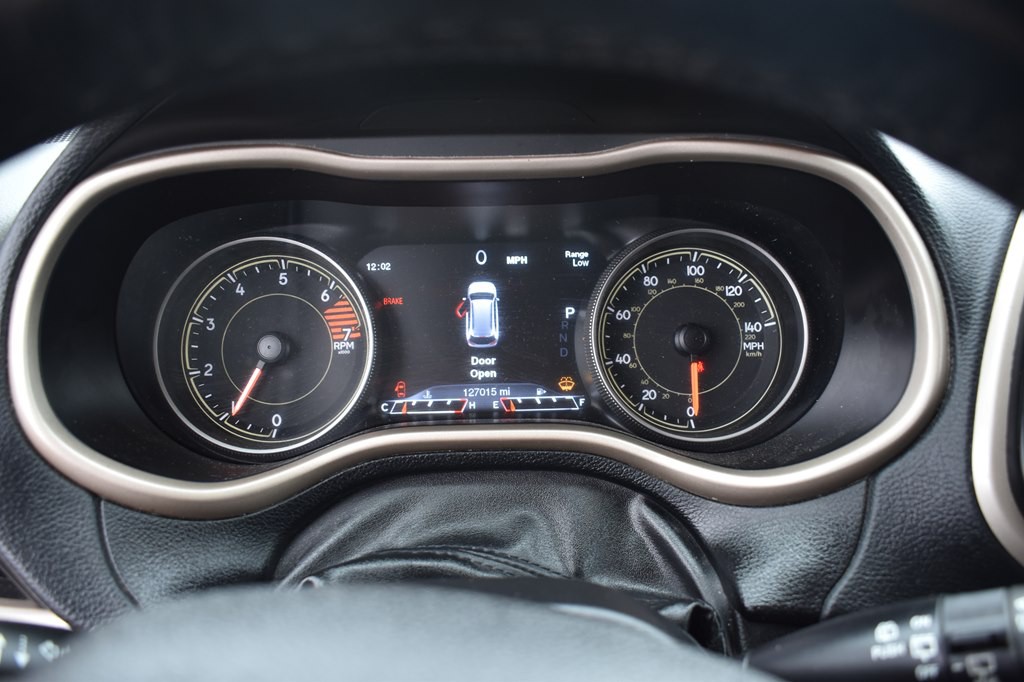 2018 Jeep Cherokee Image 15