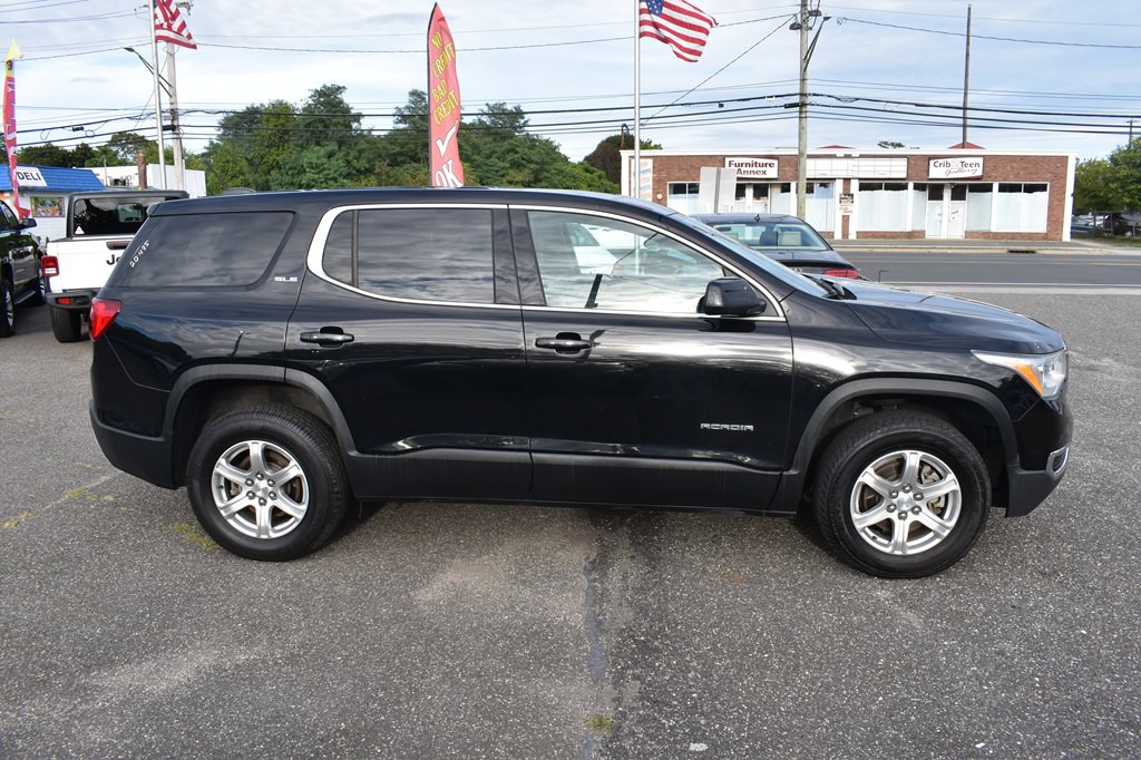 2019 GMC Acadia Image 9
