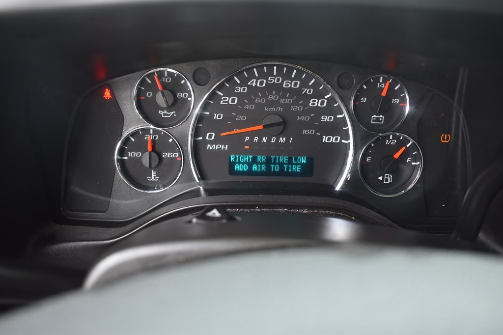 2019 Chevrolet Express Image 10