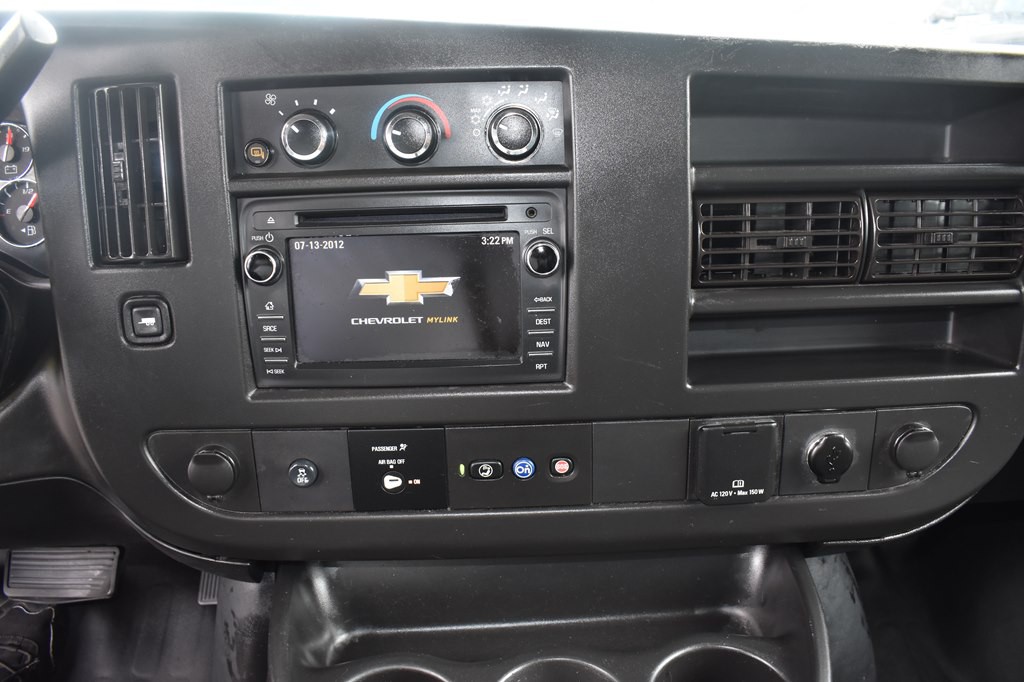 2019 Chevrolet Express Image 12