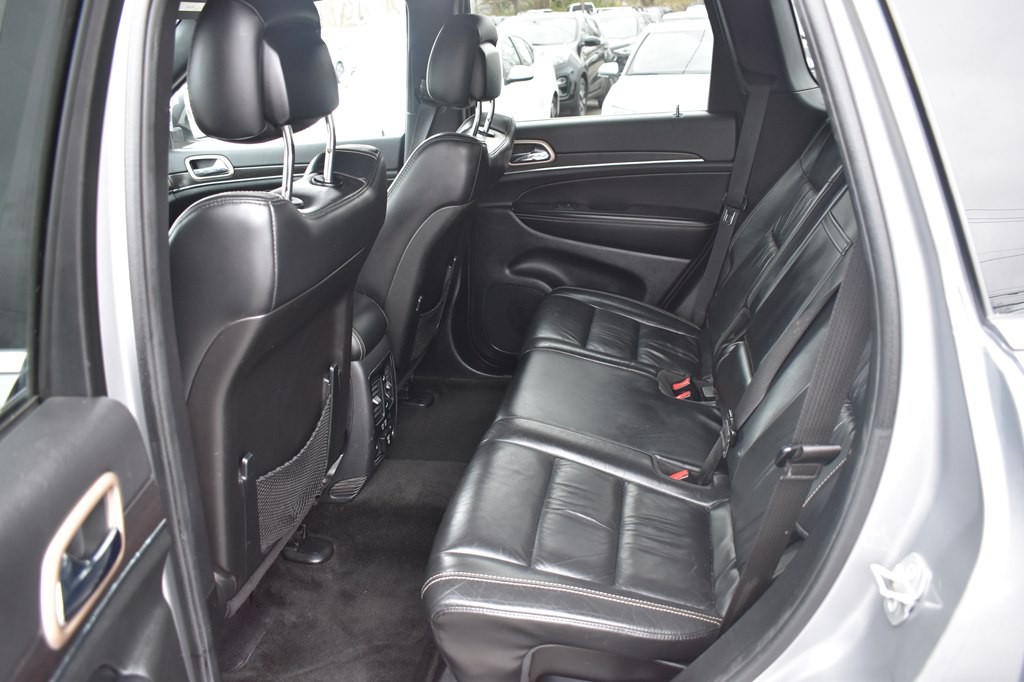 2015 Jeep Grand Cherokee Image 18