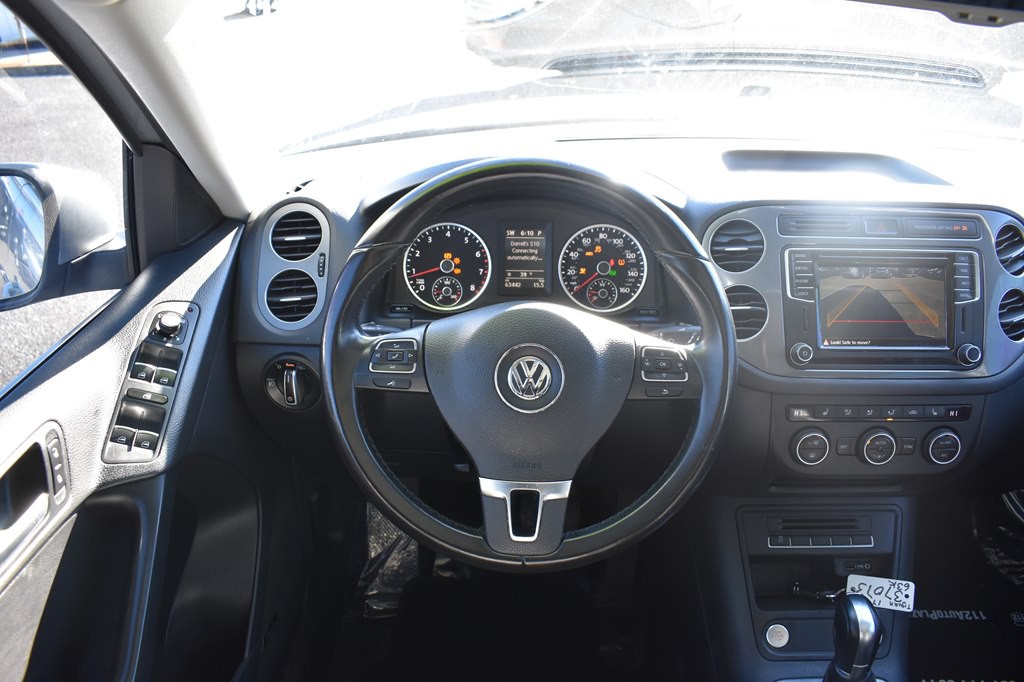 2017 Volkswagen Tiguan Image 17