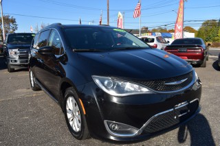 Image for 2019 Chrysler Pacifica Touring L ID: 7156352