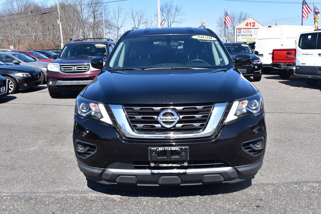 2020 Nissan Pathfinder Image 2