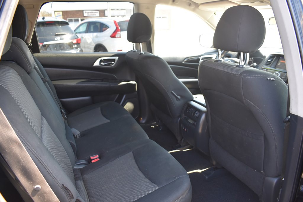 2020 Nissan Pathfinder Image 19