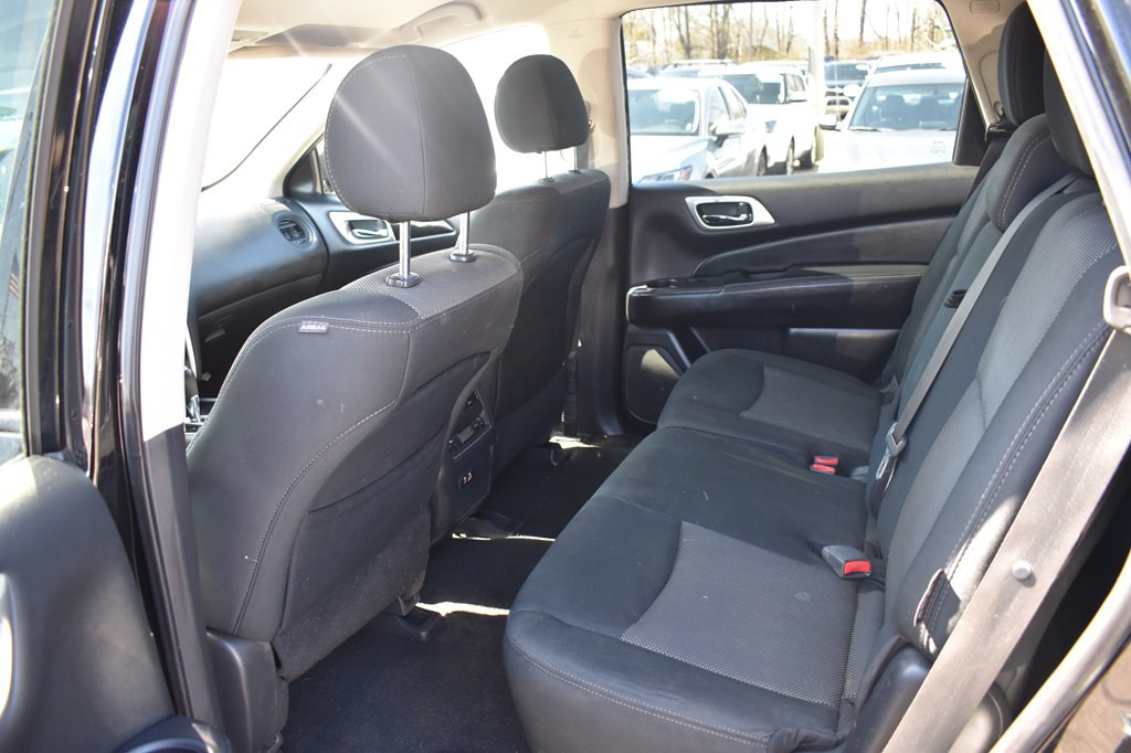 2020 Nissan Pathfinder Image 20