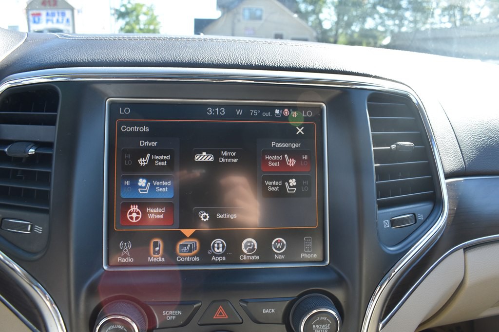 2015 Jeep Grand Cherokee Image 18