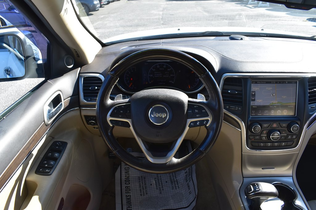 2015 Jeep Grand Cherokee Image 28