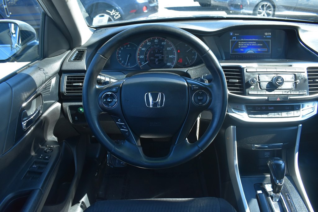 2014 Honda Accord Image 17