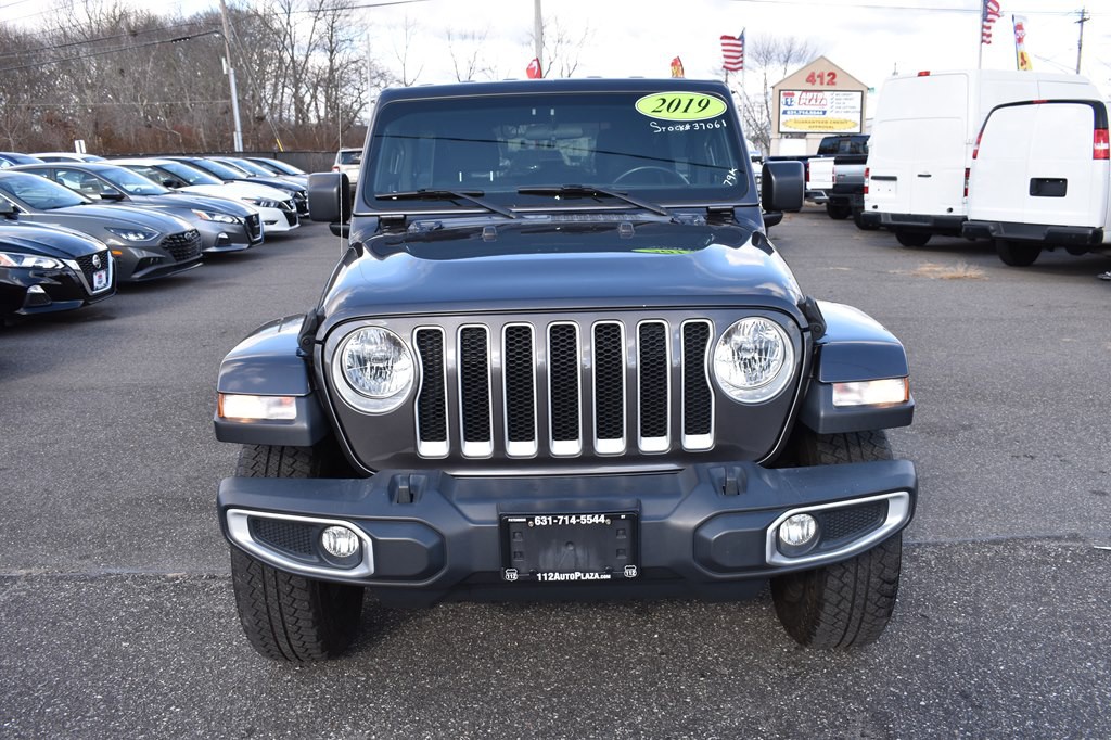 2019 Jeep Wrangler Unlimited Image 2