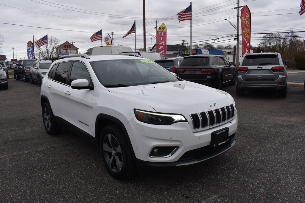 2019 Jeep Cherokee Image 1