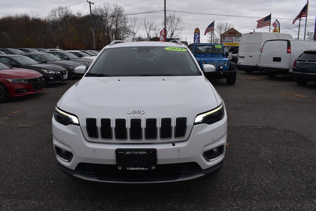 2019 Jeep Cherokee Image 2