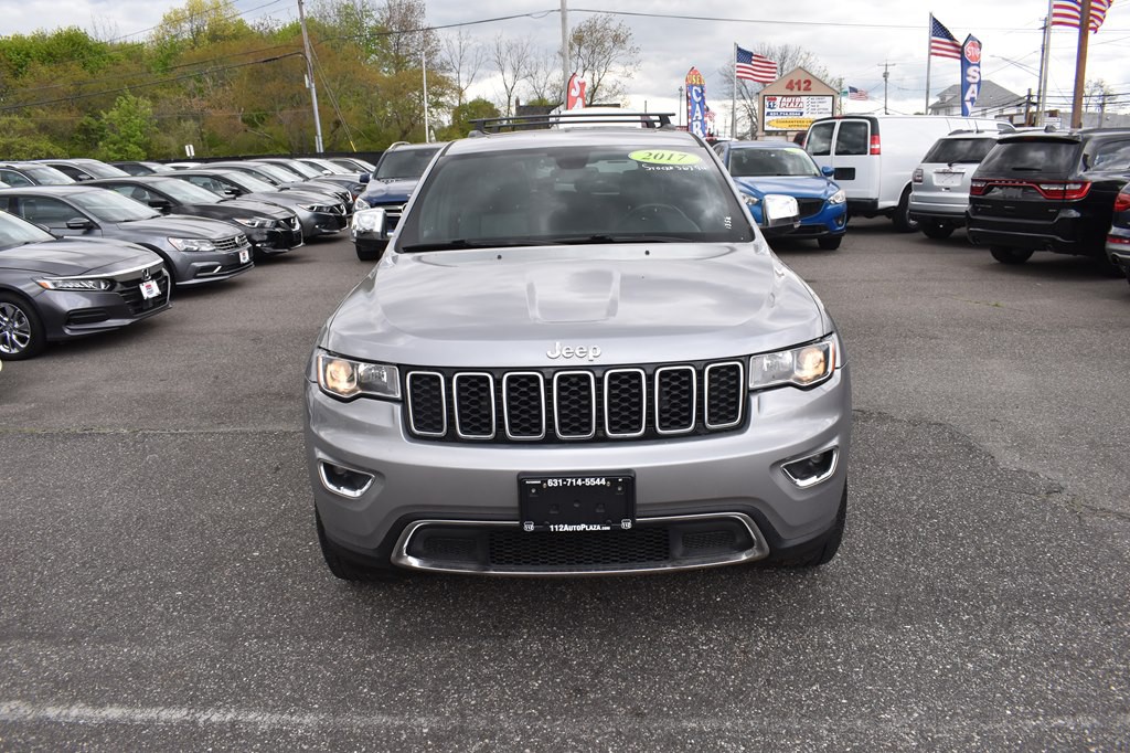 2017 Jeep Grand Cherokee Image 2