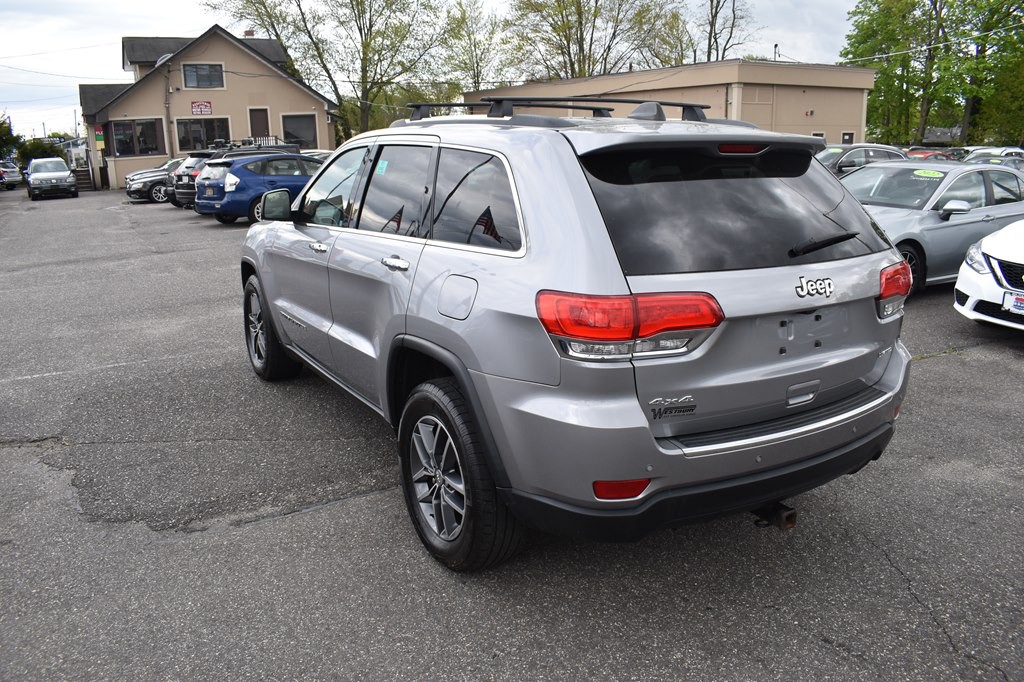 2017 Jeep Grand Cherokee Image 7