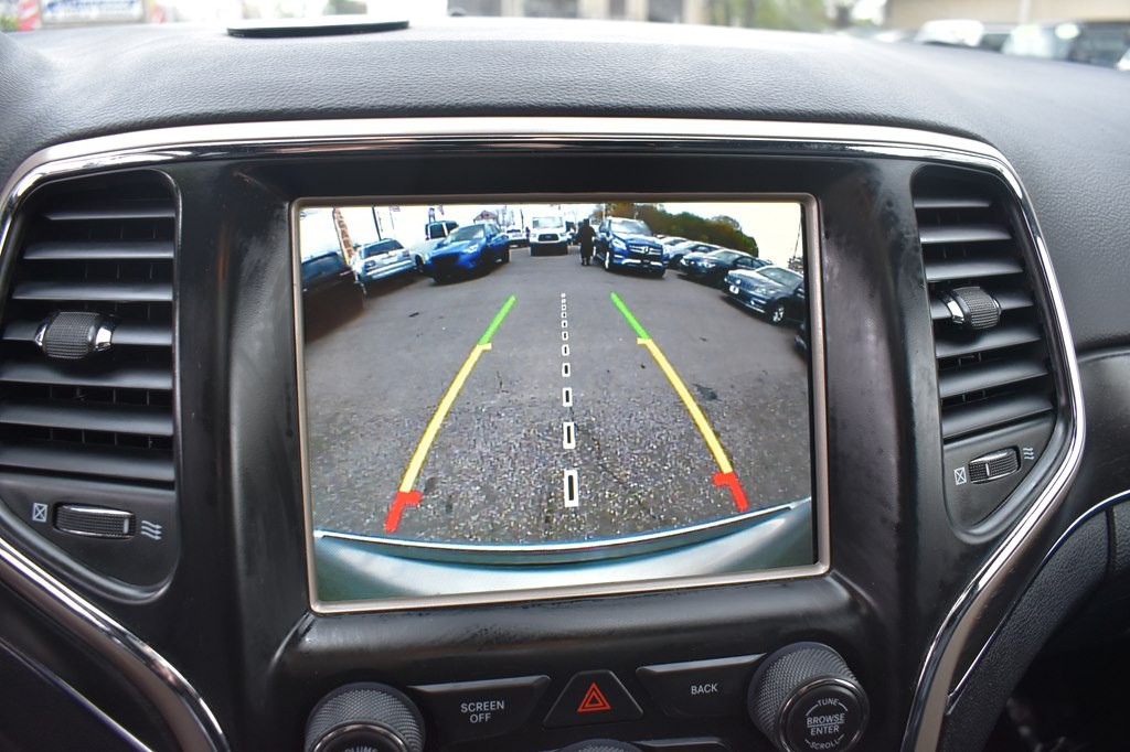 2017 Jeep Grand Cherokee Image 23