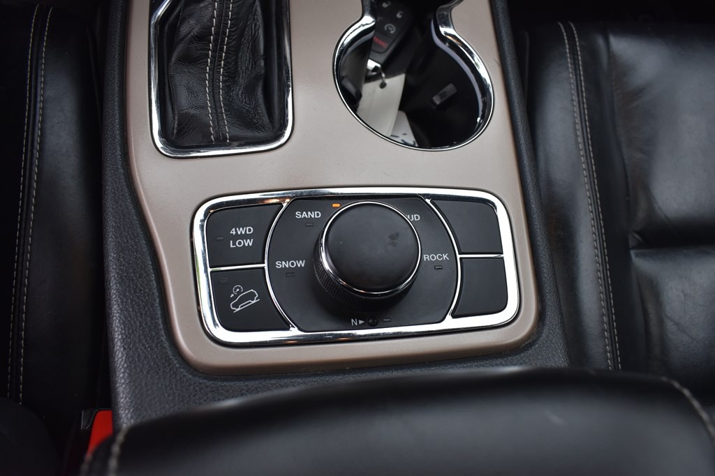 2017 Jeep Grand Cherokee Image 25