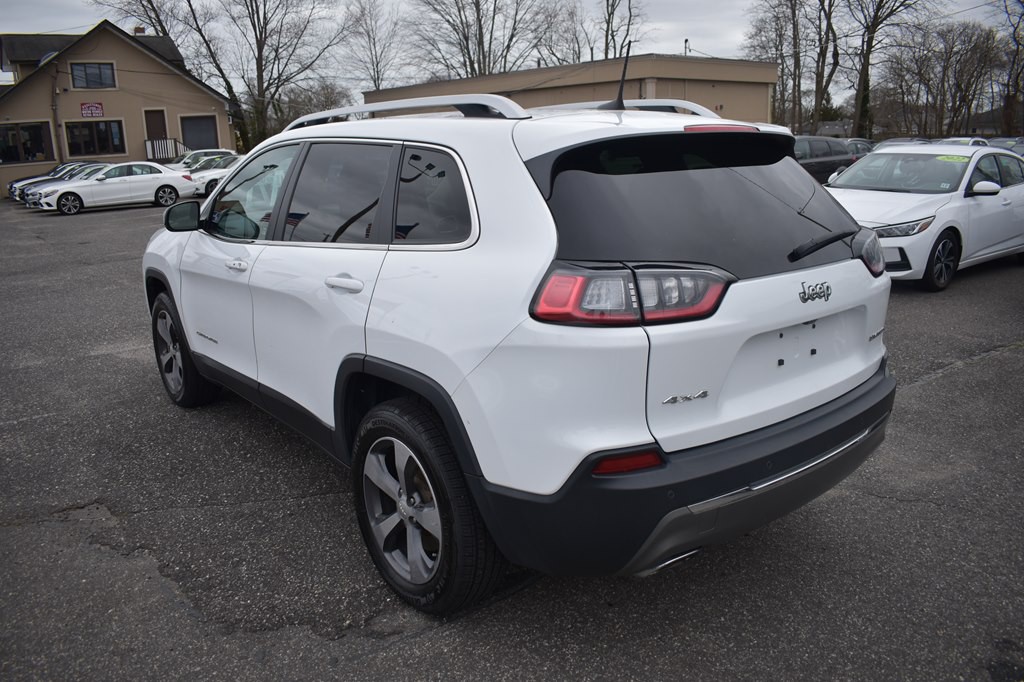 2020 Jeep Cherokee Image 6