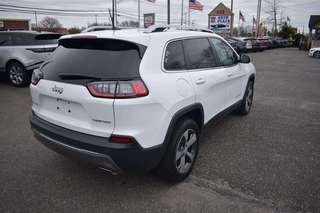 2020 Jeep Cherokee Image 8