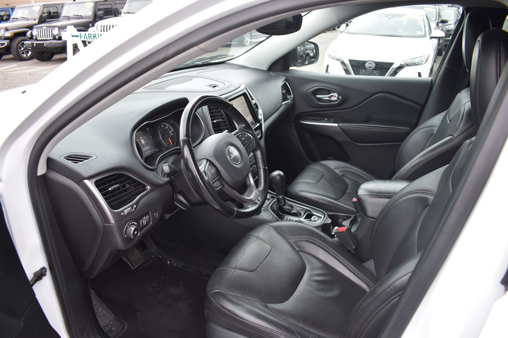 2020 Jeep Cherokee Image 10