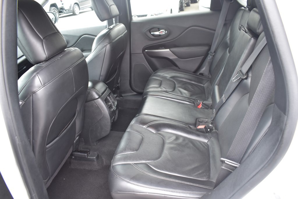 2020 Jeep Cherokee Image 17