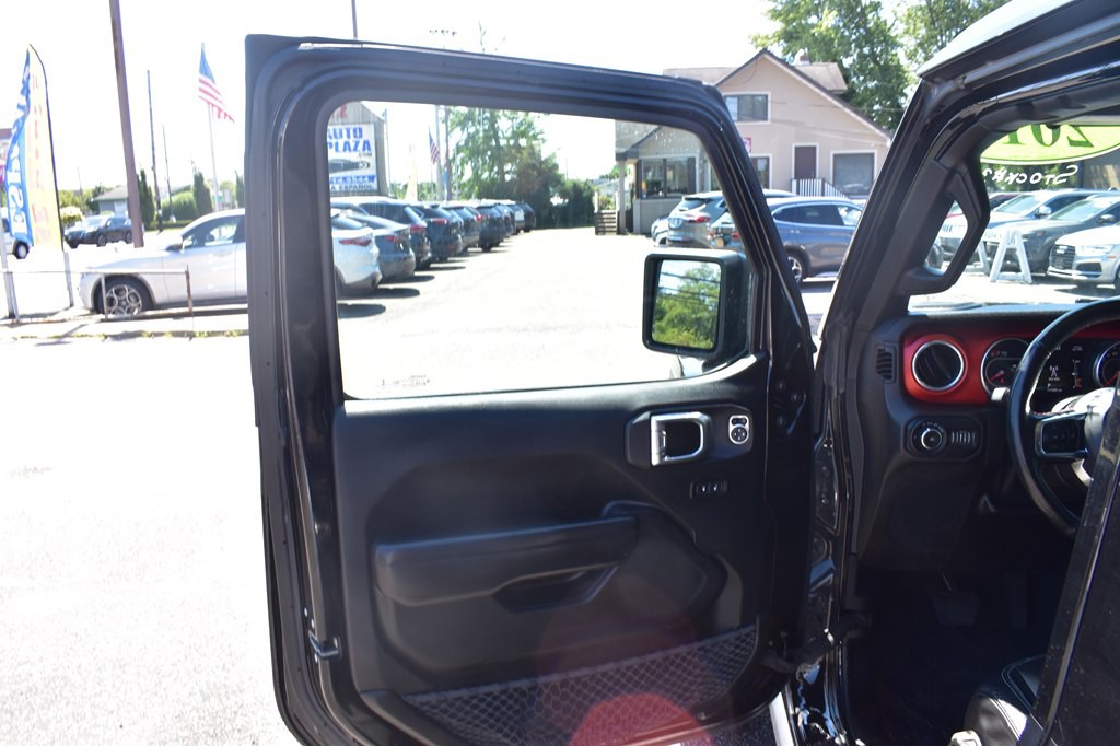 2019 Jeep Wrangler Unlimited Image 25