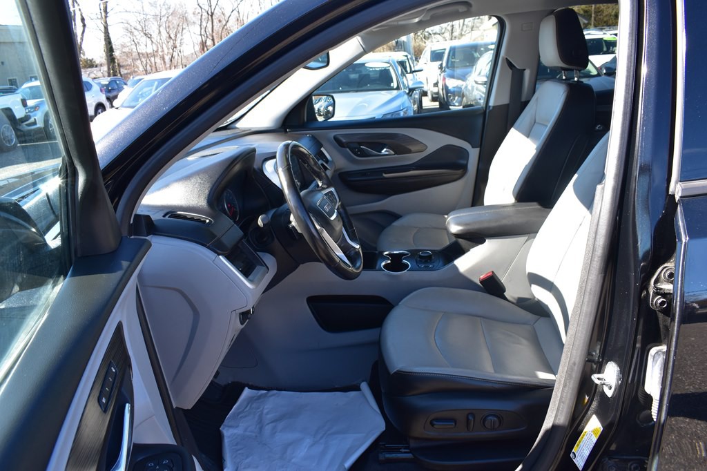 2020 GMC Terrain Image 11