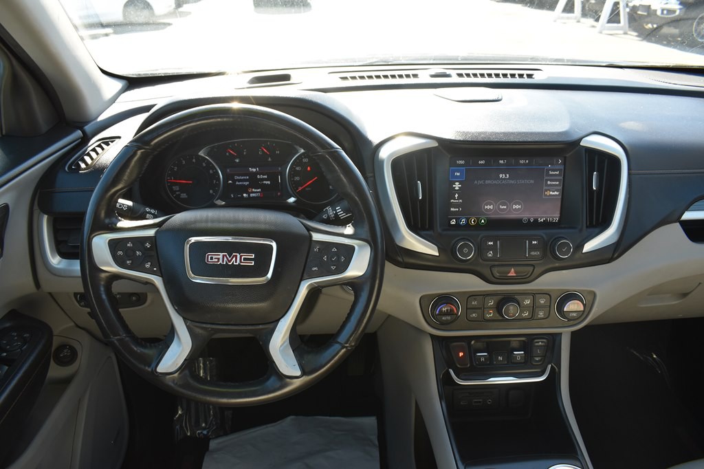 2020 GMC Terrain Image 13
