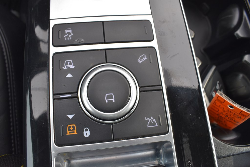 2020 Land Rover Range Rover Image 14