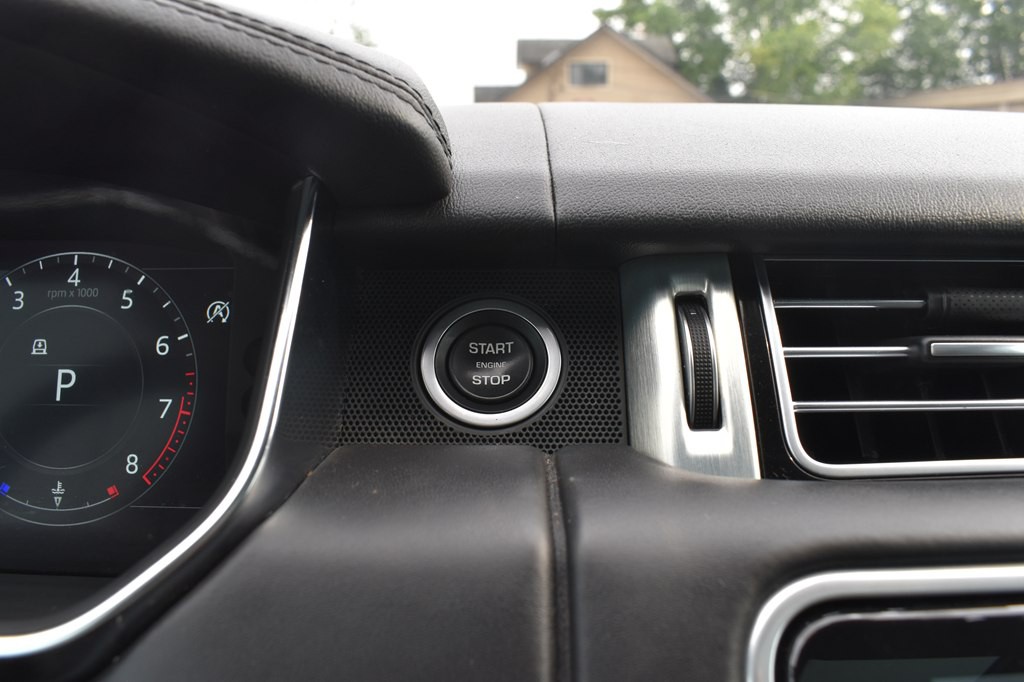 2020 Land Rover Range Rover Image 15