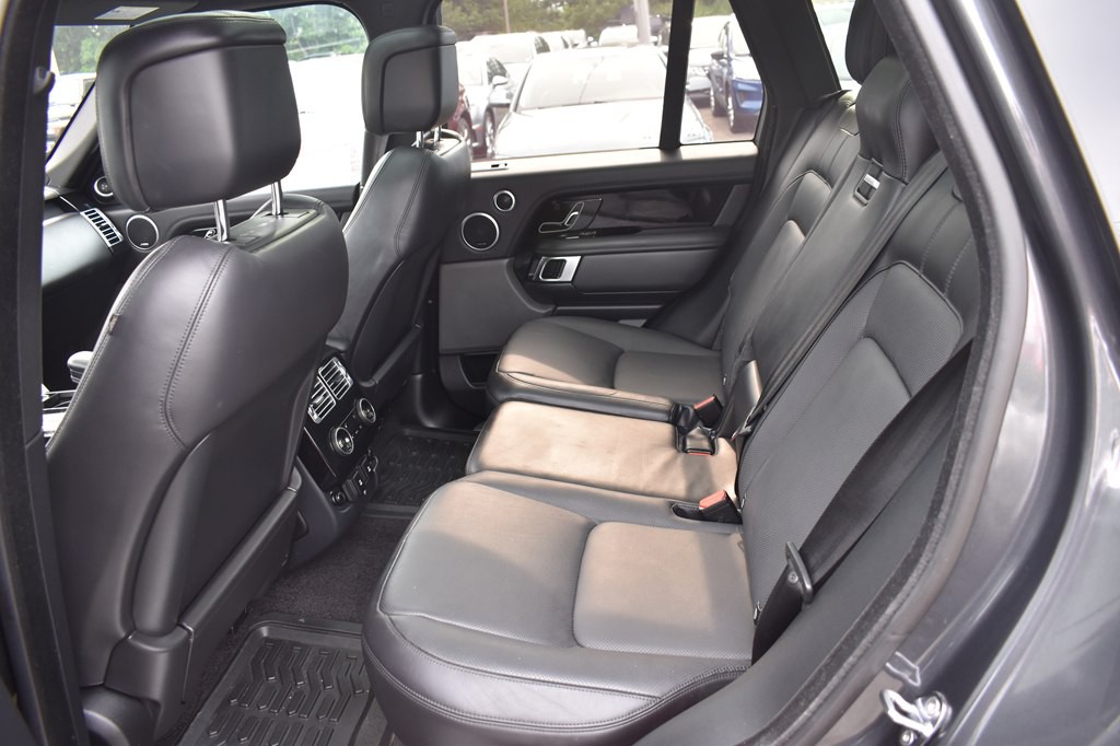 2020 Land Rover Range Rover Image 21