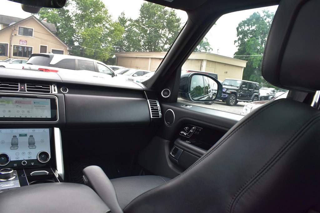 2020 Land Rover Range Rover Image 27