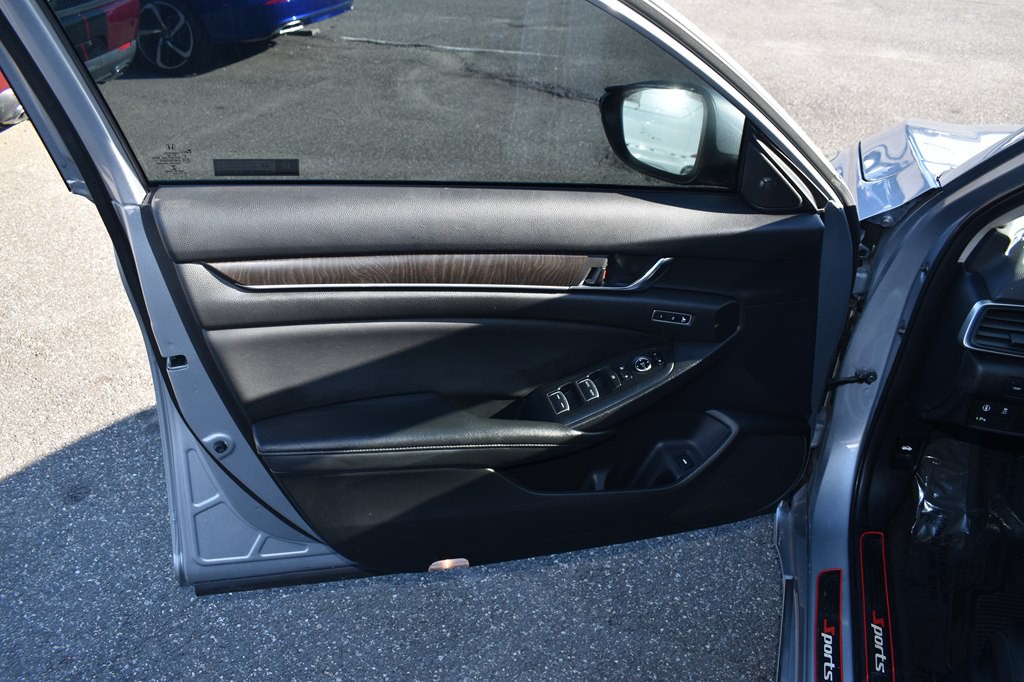 2021 Honda Accord Image 7