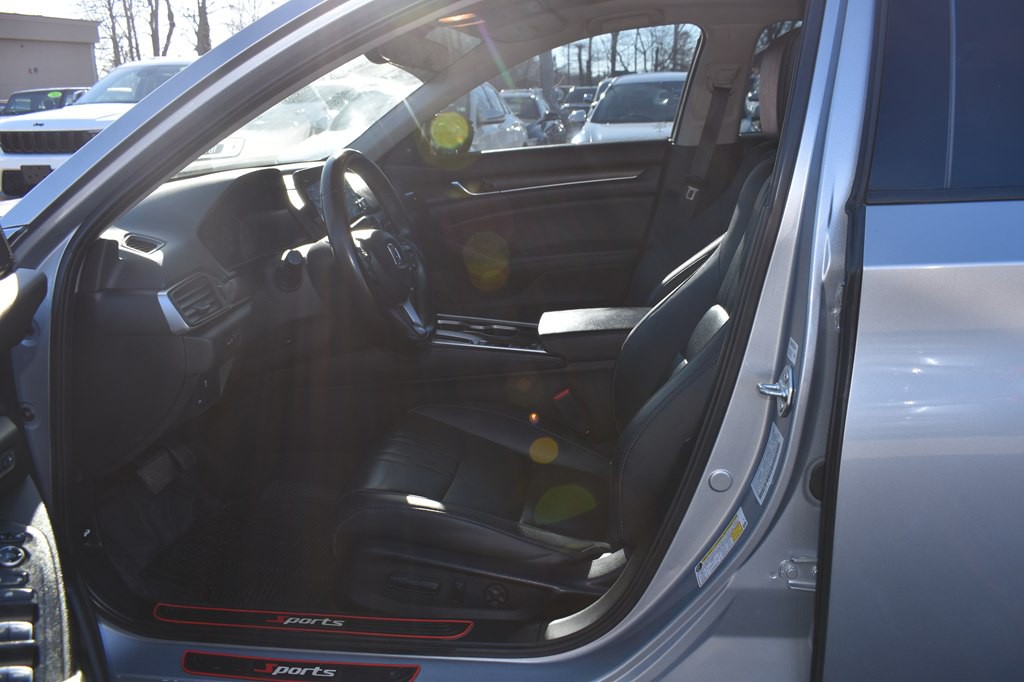 2021 Honda Accord Image 8