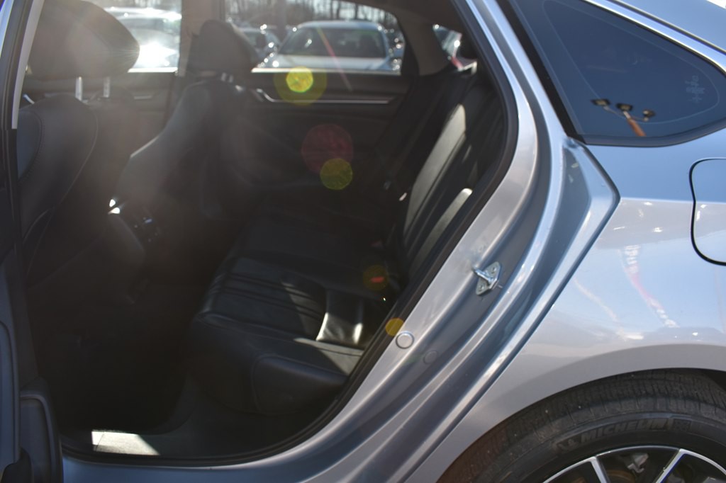 2021 Honda Accord Image 9