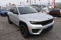 Image for 2023 Jeep Grand Cherokee Laredo ID: 7185551