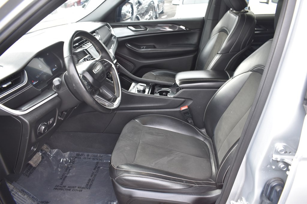 2023 Jeep Grand Cherokee Image 10