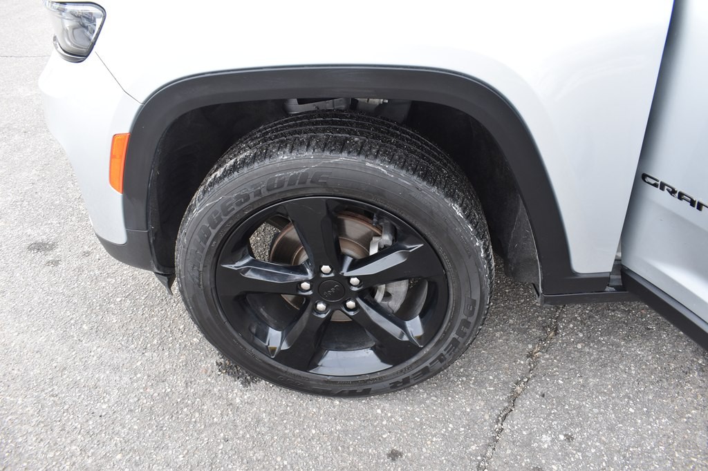 2023 Jeep Grand Cherokee Image 29