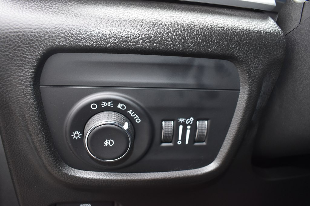 2023 Jeep Grand Cherokee Image 19