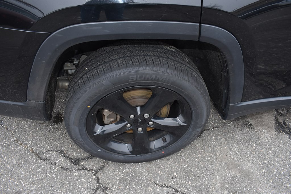 2023 Jeep Grand Cherokee Image 22