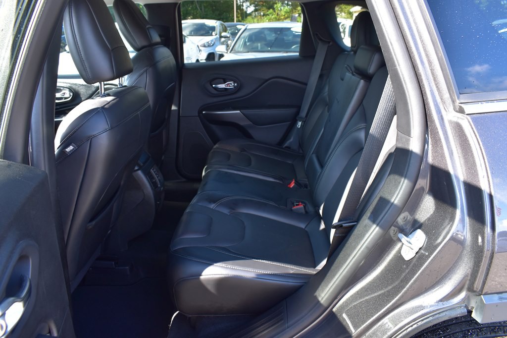 2021 Jeep Cherokee Image 10