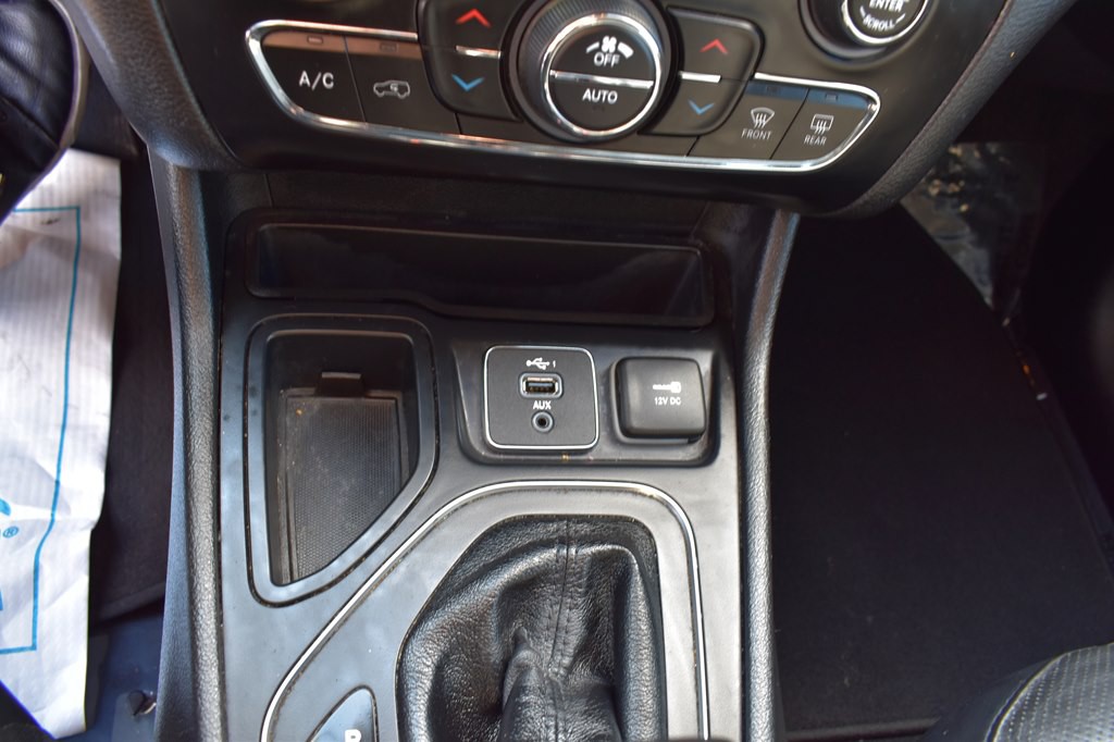 2021 Jeep Cherokee Image 15