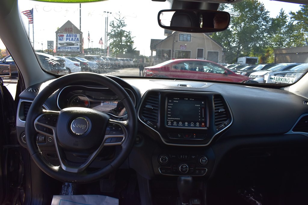 2021 Jeep Cherokee Image 16