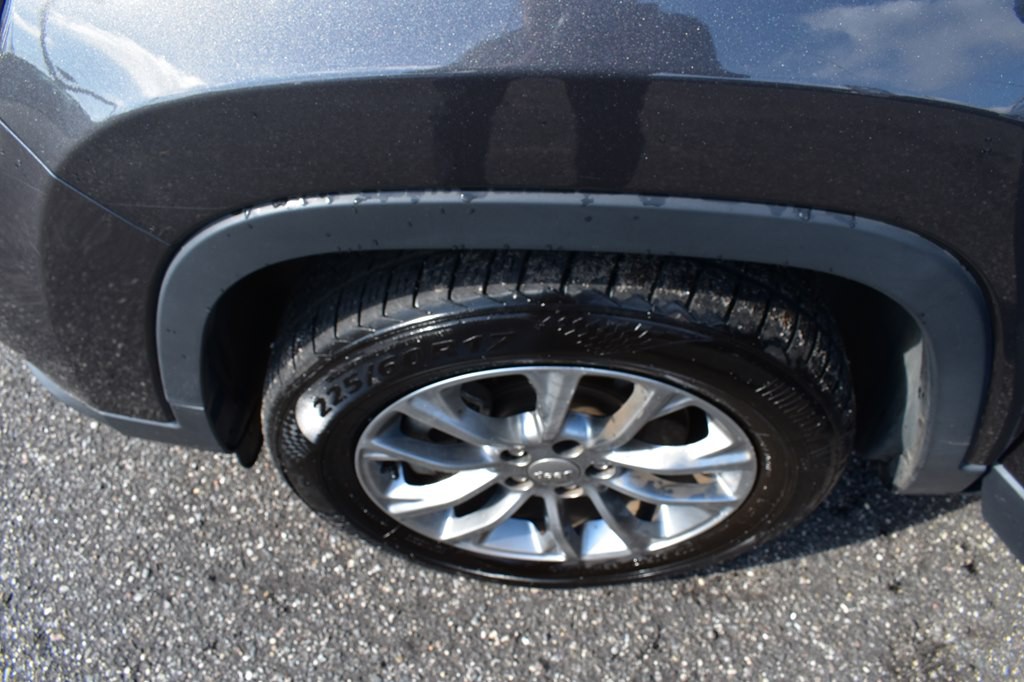 2021 Jeep Cherokee Image 17