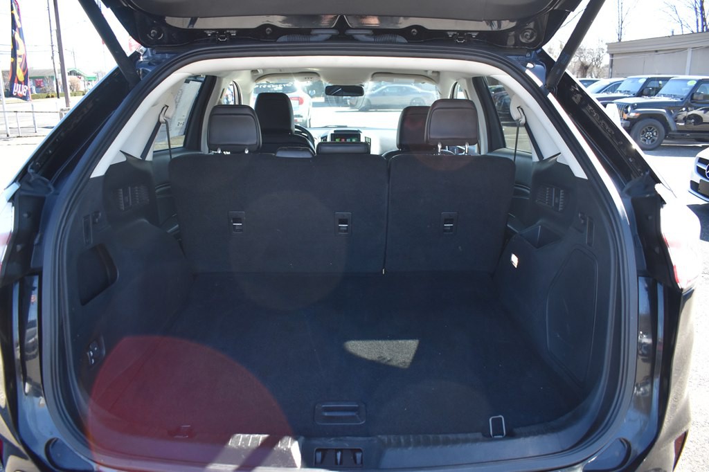 2024 Ford Edge Image 10
