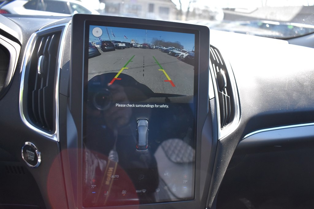2024 Ford Edge Image 17