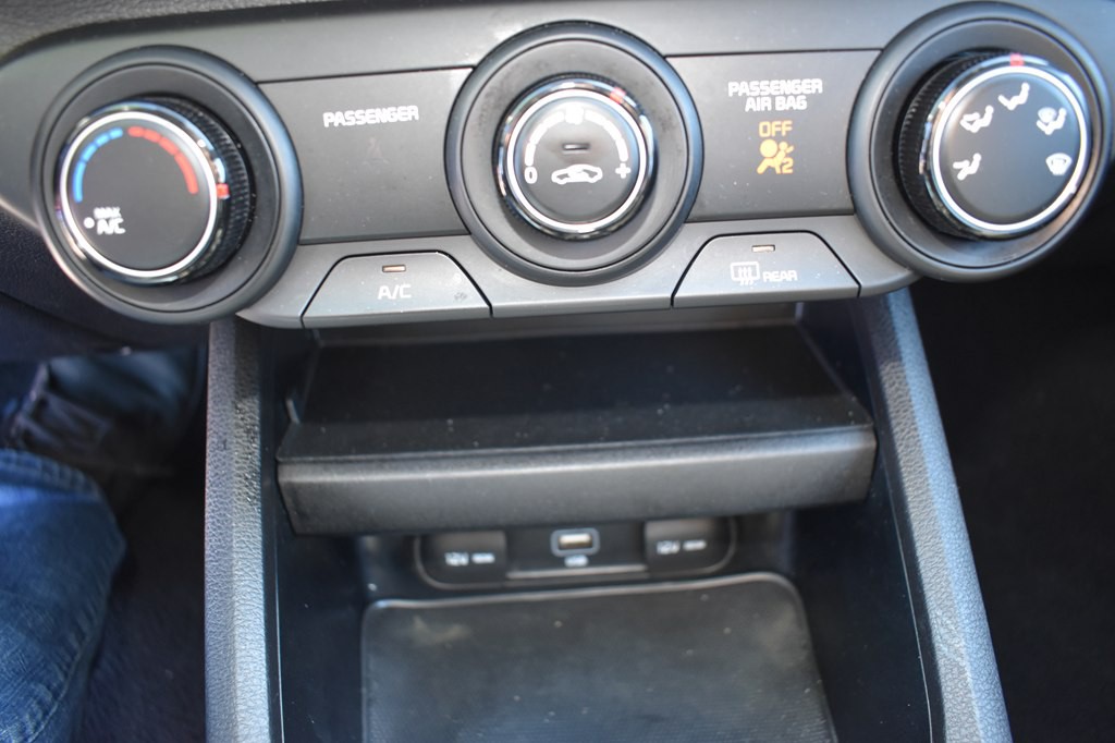 2023 Kia Forte Image 15