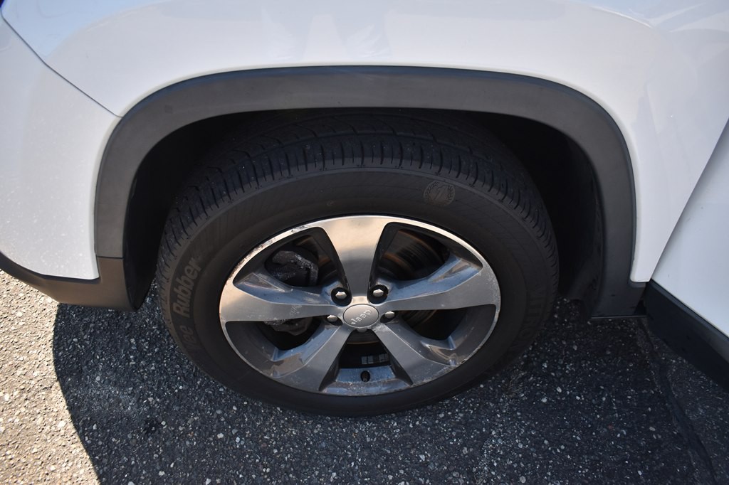 2019 Jeep Cherokee Image 21